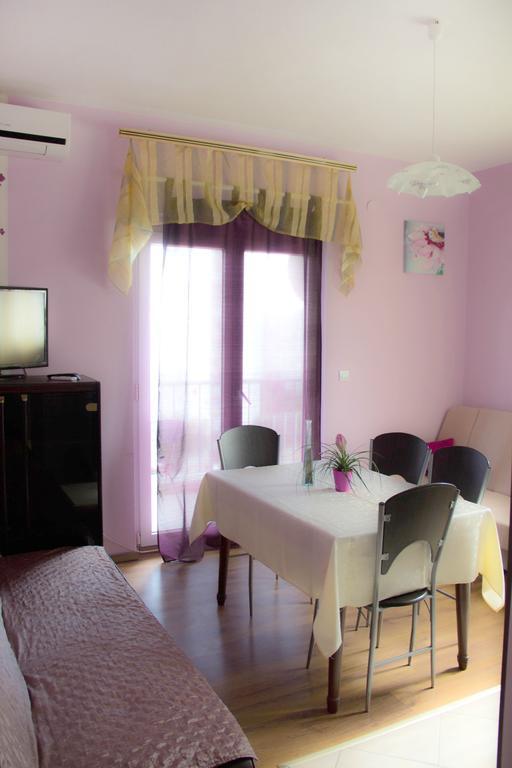 Apartments Tomisa Split Cameră foto
